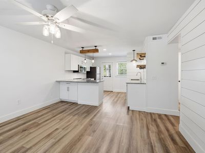 404 Saint Charles Ct