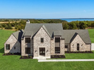 1111 Lakeway Dr