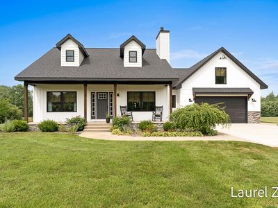 2281 N Green Creek Rd