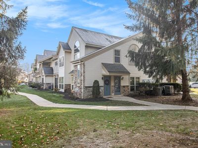 1701 Foxmeadow Cir #1701