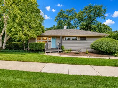Property at 520 S Beverly St, Wheaton, IL