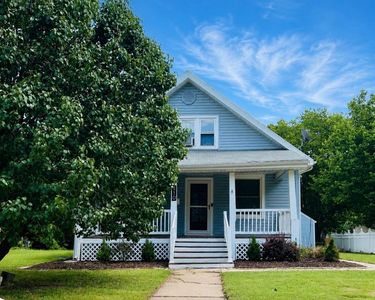 Property at 310 N Lincoln St, Marion, KS