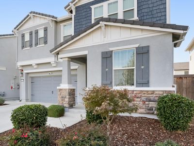 10464 Angsley Dr