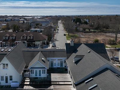 52 Main Street 52 Main Street