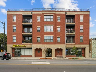 5300 N Lincoln Ave APT 3C