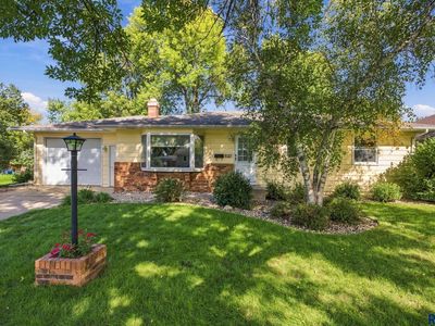 406 Johnson Ave