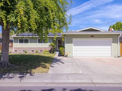2653 Jasmine Ave