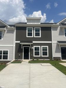 105 Lowland Dr