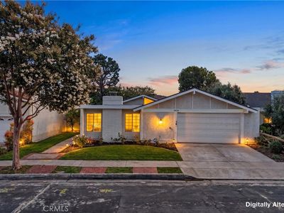 5432 Kenosha Ln