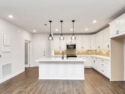 6804 Westview Dr APT 2204