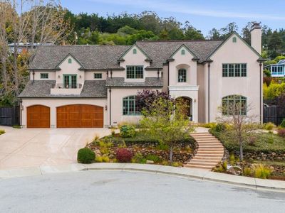 30 Malavear Ct