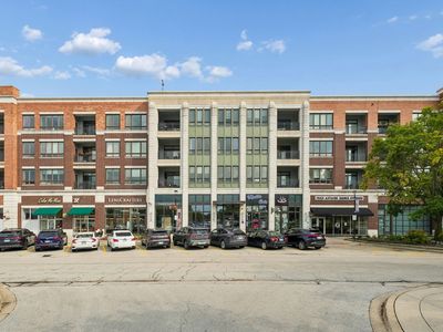 450 Village Center Dr #302
