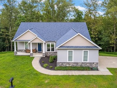 119 Riverside Dr
