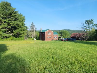 593 E Sullivanville Rd