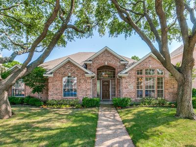 5844 Willow Wood Ln