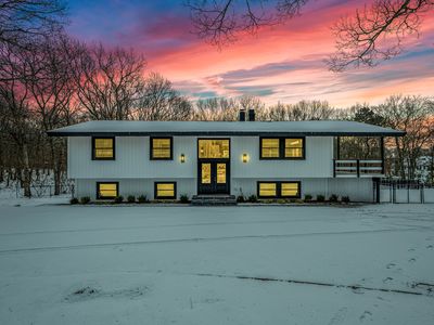 105 Old Riverhead Rd