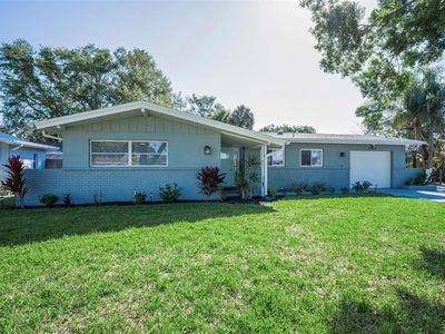 94 Nicholas Dr