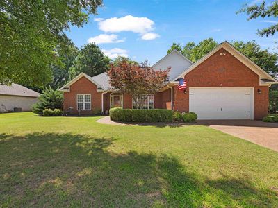 98 Wentworth Dr