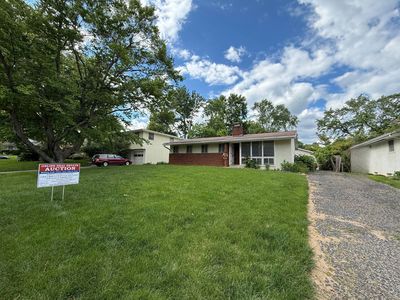 1068 Shady Hill Dr