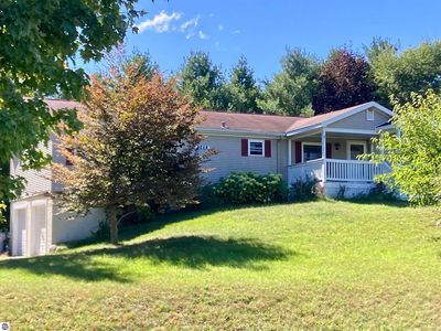 6478 E Duck Lake Rd