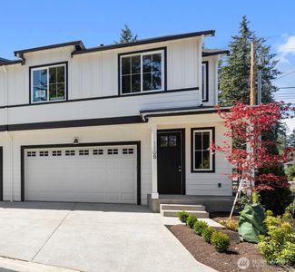 110 B 169th Place SW