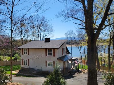 825 Plainview Dr