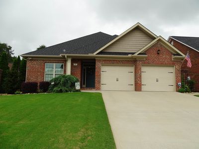 811 White Magnolia Dr