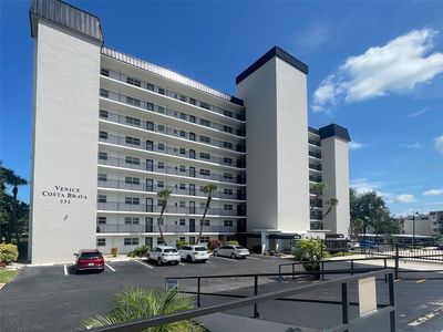232 Saint Augustine Ave APT 207