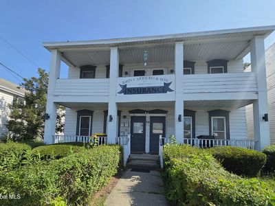 96-98 Railroad Street