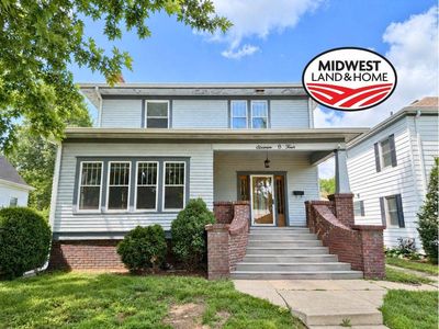 1104 Jenkins St