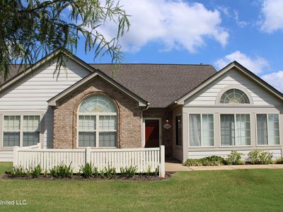 8855 Parkview Oaks Cir