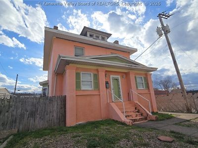 615 Central Ave