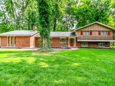 2425 Westlawn Dr