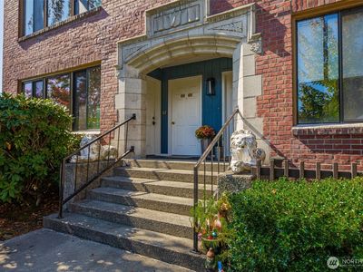 2120 Highland Ave Avenue #301