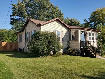 271 Weis Ave