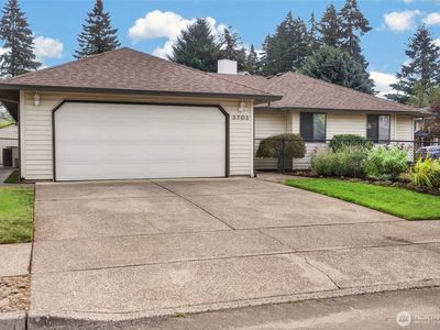 3705 NE 157th Avenue