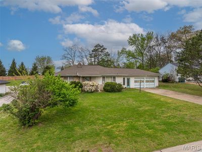 107 Lock Dr
