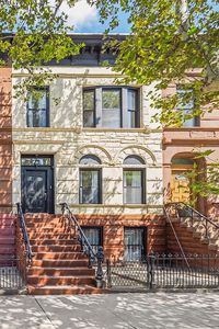 477 Quincy St