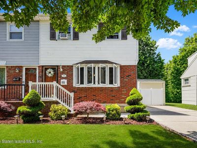 43 Zoe St