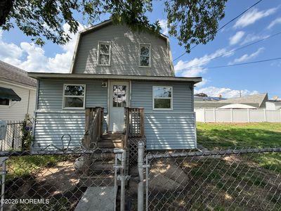 5 Leroy Place