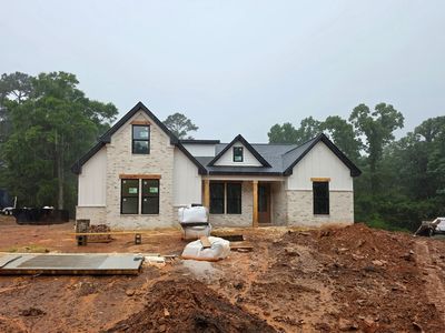 516 Lakeside Dr