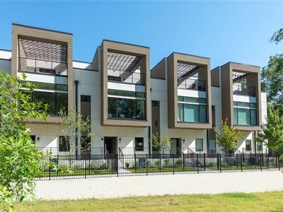 1099 North Ave NE #14