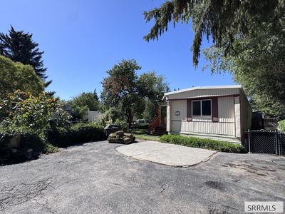 1568 Dartmouth Dr