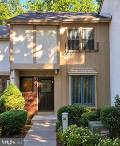 627 Jaeger Ct