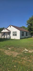702 N Kansas St