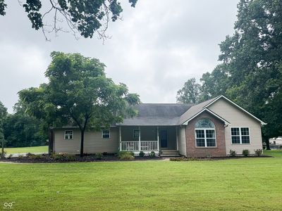 2300 W Three Story Hill Rd