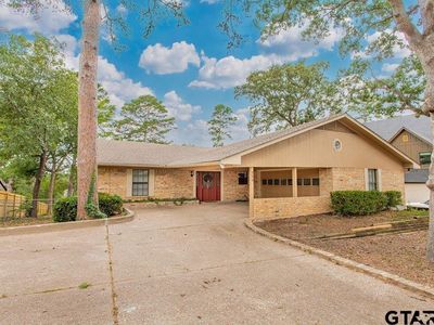 304 Harmony Ln