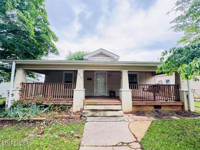 1717 8th Ave