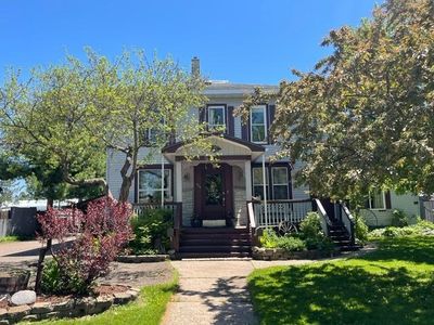 719 Clermont St
