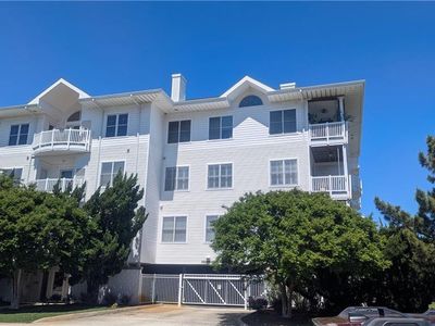 400 Rudee Point Rd APT 107